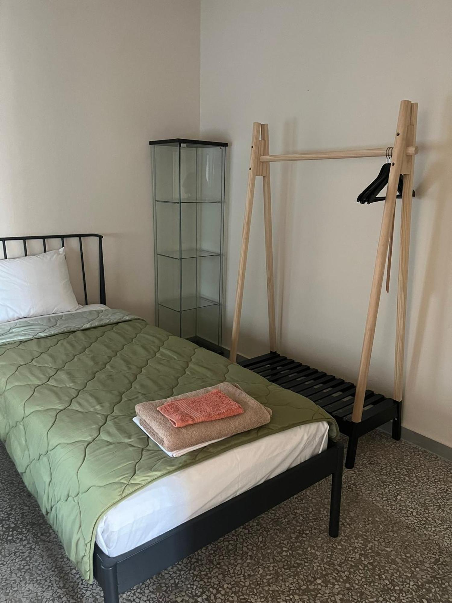 Mz Apartment Néa Péramos 外观 照片
