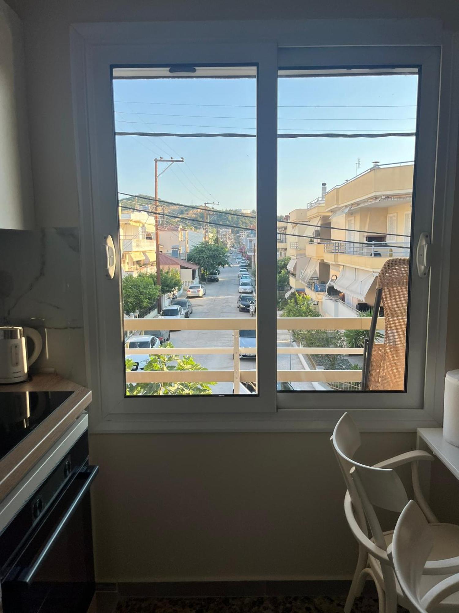 Mz Apartment Néa Péramos 外观 照片